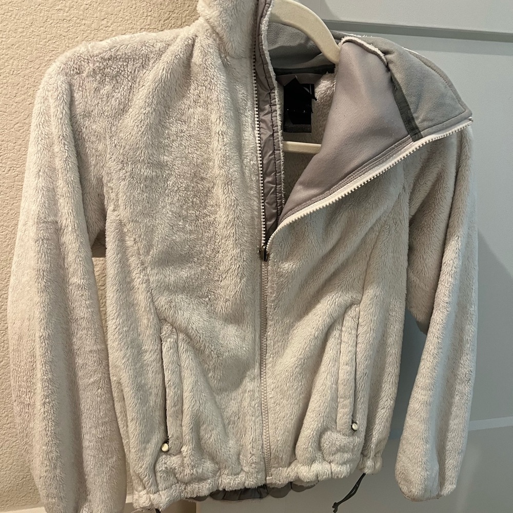 NORTH FACE white fuzzy jacket size XS